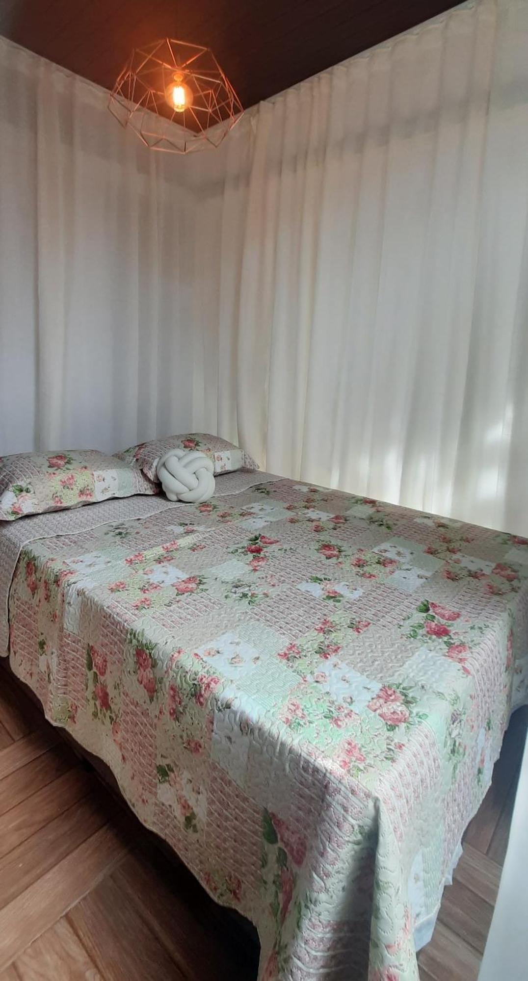 Hospedagem domiciliar Na Varanda Casais *